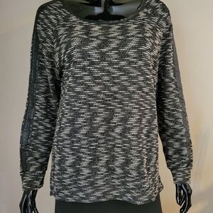 Two by Vince Camuto top